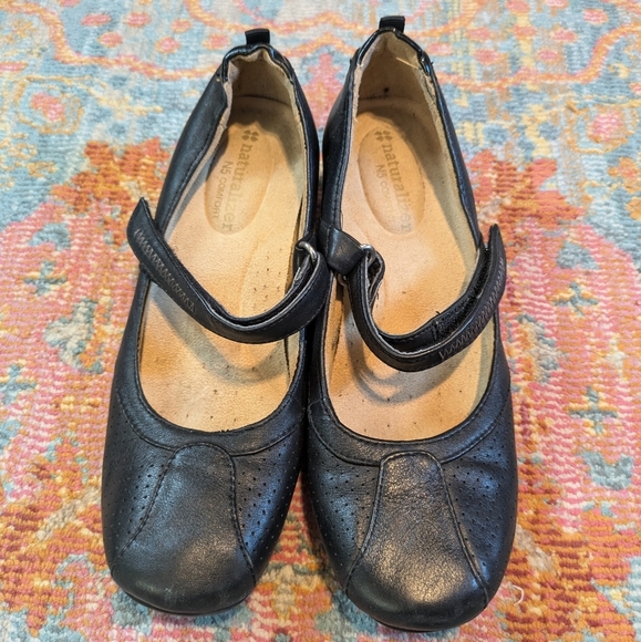 Naturlizer N5 Comfort Olive Black Mary Jane Size 5.5 - Picture 2 of 6
